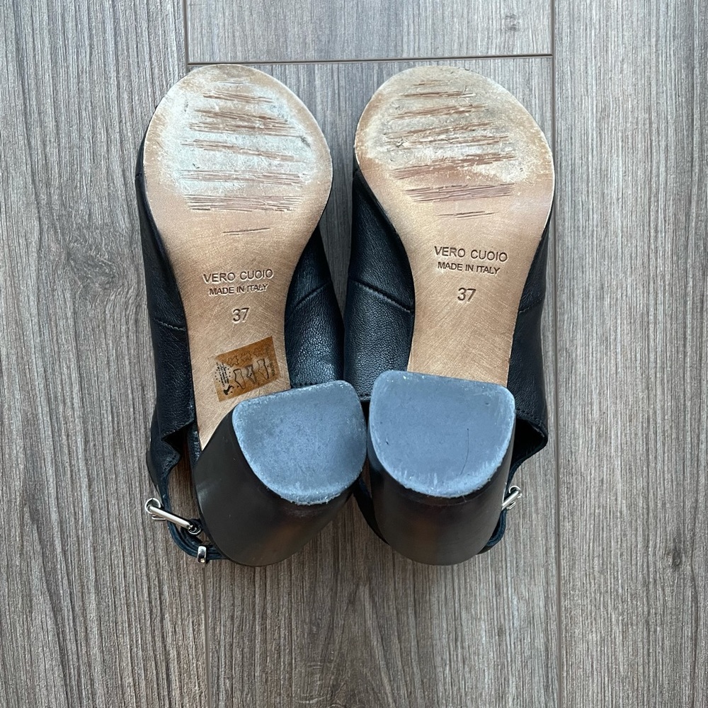 Ron White Shauna Black Leather Chunky Block Heel Sandals | 37 - Picture 8 of 11